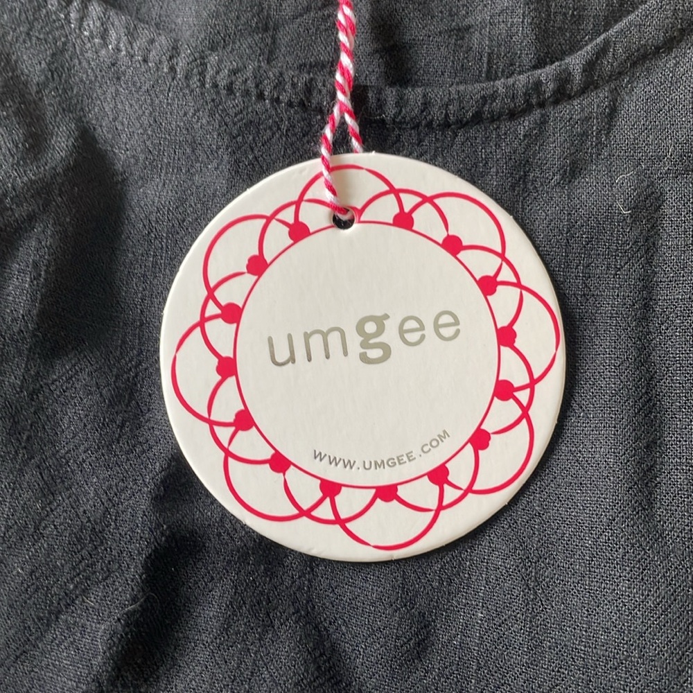 UMGEE Top Black Linen Blend Popover BOHO Side Splits to Waist Sleeveless Small - Picture 9 of 12